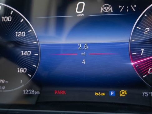New 2026 Mercedes-Benz GLE 350 4MATIC image 3