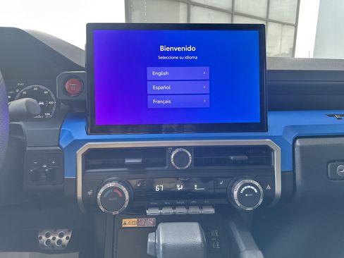 Used 2024 Toyota Tacoma TRD Sport w/ TRD Sport Upgrade Package image 33