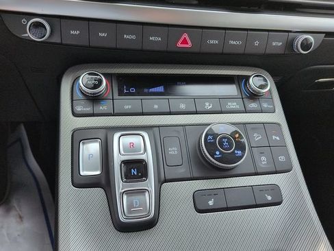 Used 2025 Hyundai Palisade SEL AWD/4WD image 24