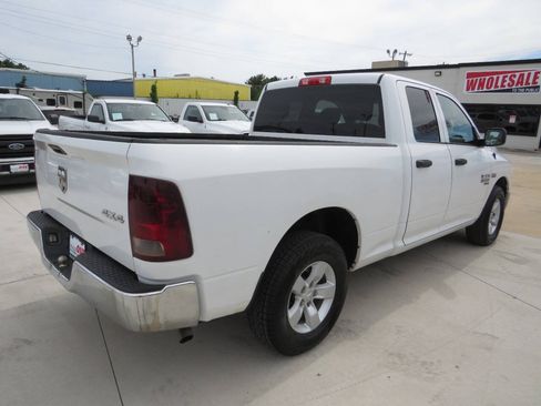 Used 2021 RAM 1500 Tradesman w/ Chrome Appearance Group AWD/4WD image 4