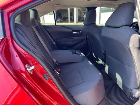 Used 2021 Toyota Corolla LE w/ LE Premium Package FWD image 10