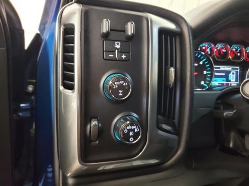 Used 2017 Chevrolet Silverado 1500 LT w/ All Star Edition AWD/4WD image 17