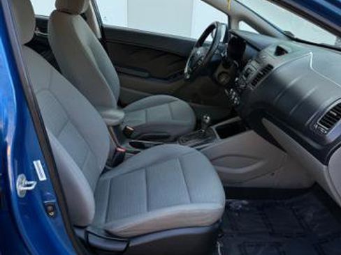 Used 2014 Kia Forte LX w/ Popular Package image 12