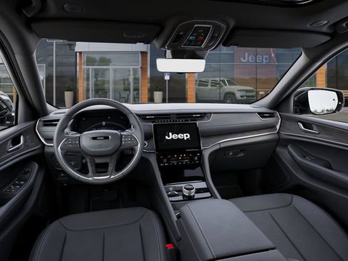 New 2025 Jeep Grand Cherokee L Limited w/ Luxury Tech Group II AWD/4WD image 14