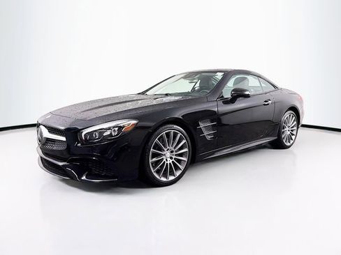 Used 2017 Mercedes-Benz SL 450 image 3