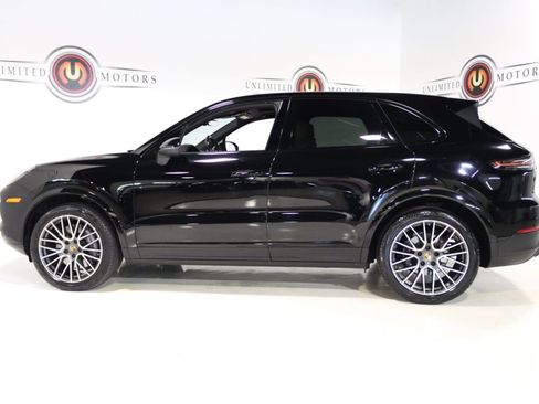 Used 2022 Porsche Cayenne Platinum Edition AWD/4WD image 76