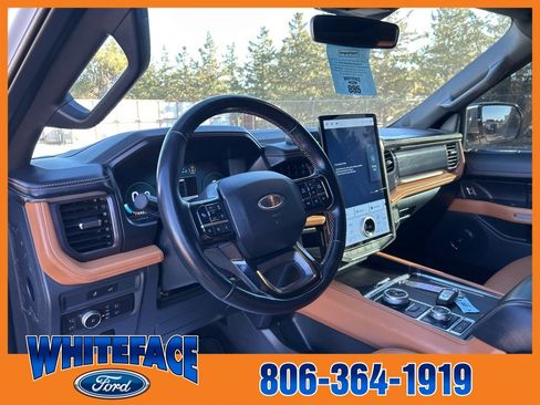 Used 2022 Ford Expedition Max Platinum image 15