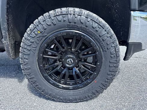 Used 2022 Chevrolet Silverado 2500 LT w/ Convenience Package AWD/4WD image 27