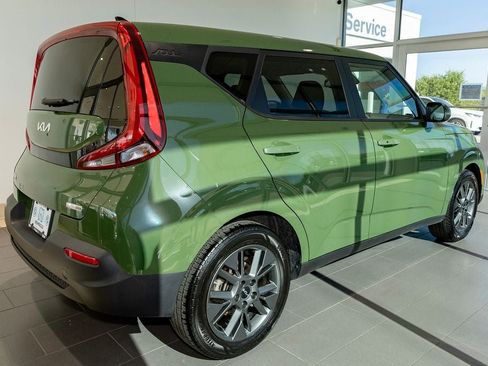 Used 2022 Kia Soul EX FWD image 17