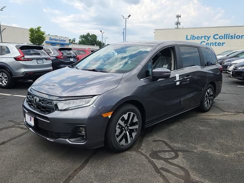New 2026 Honda Odyssey EX-L image 3