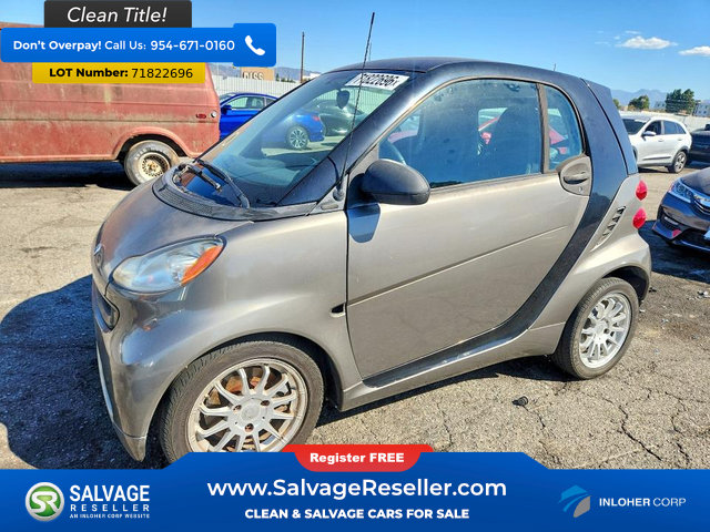 Used 2011 smart fortwo Coupe RWD image 1