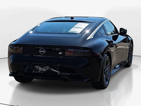 Used 2024 Nissan Z Sport w/ Floor Mat Package image 5