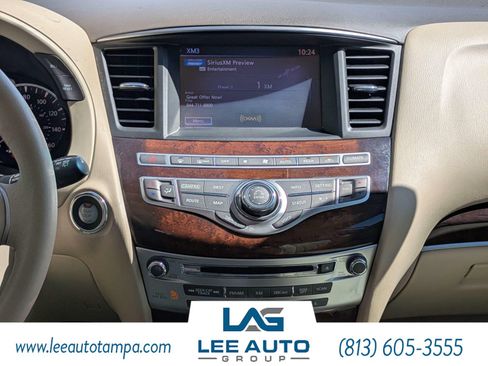 Used 2014 INFINITI QX60 Luxe w/ Deluxe Touring Package AWD/4WD image 16