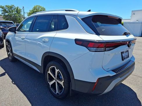 New 2026 Volkswagen Tiguan SE AWD/4WD image 3