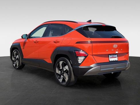Used 2024 Hyundai Kona Limited FWD image 6
