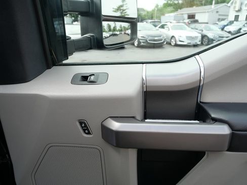 Used 2020 Ford F250 XLT w/ XLT Premium Package AWD/4WD image 21