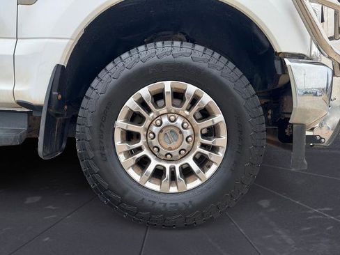 Certified 2020 Ford F250 XLT w/ XLT Premium Package image 14