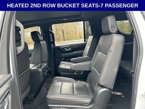 Used 2022 Chevrolet Suburban RST w/ Luxury Package AWD/4WD image 7
