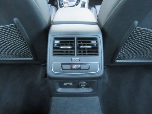 Used 2023 Audi A4 2.0T Premium Plus image 28