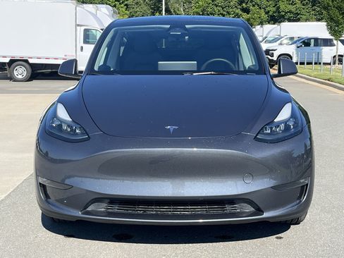 Used 2023 Tesla Model Y Long Range AWD/4WD image 34