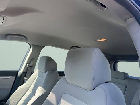 Used 2017 Honda CR-V LX image 19