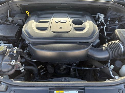 Used 2018 Jeep Grand Cherokee Laredo AWD/4WD image 29
