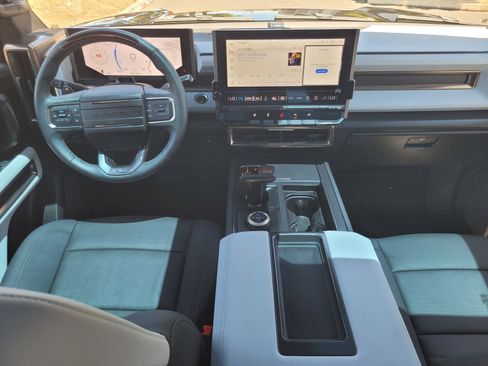 Used 2025 GMC Hummer EV 2X AWD/4WD image 13