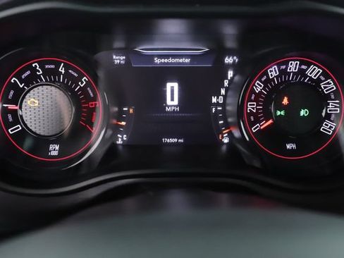 Used 2017 Dodge Challenger R/T w/ Blacktop Package RWD image 21