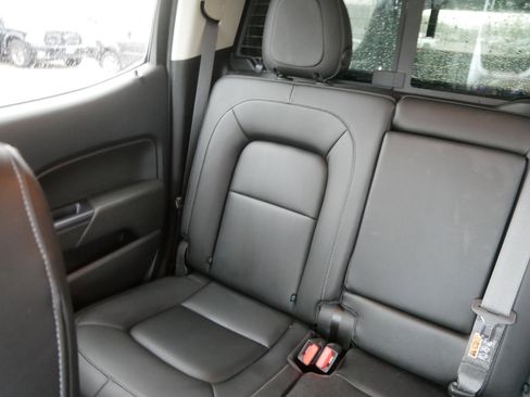 Used 2022 Chevrolet Colorado ZR2 AWD/4WD image 12