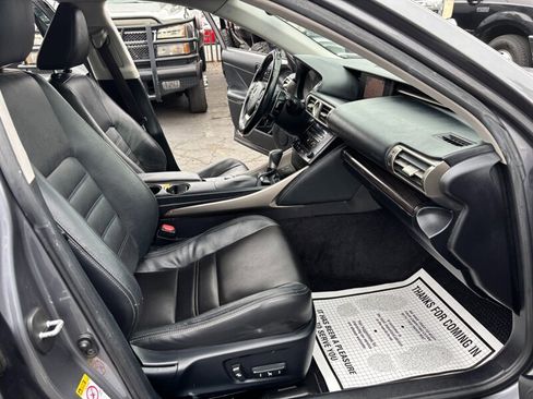 Used 2014 Lexus IS 250 Base image 9