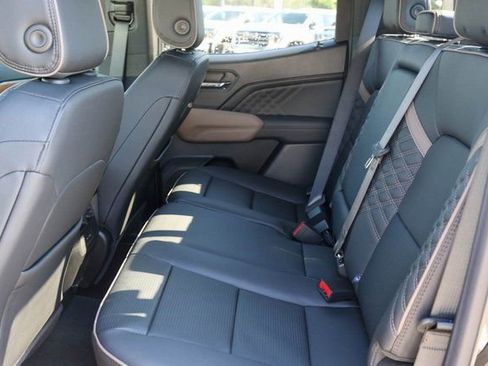 New 2026 GMC Canyon Denali AWD/4WD image 15