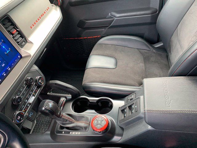 Used 2024 Ford Bronco Raptor w/ Interior Carbon Fiber Pack 6 AWD/4WD image 35