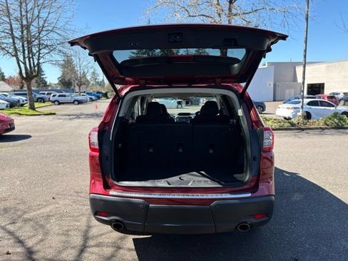 Used 2022 Subaru Ascent Limited AWD/4WD image 21