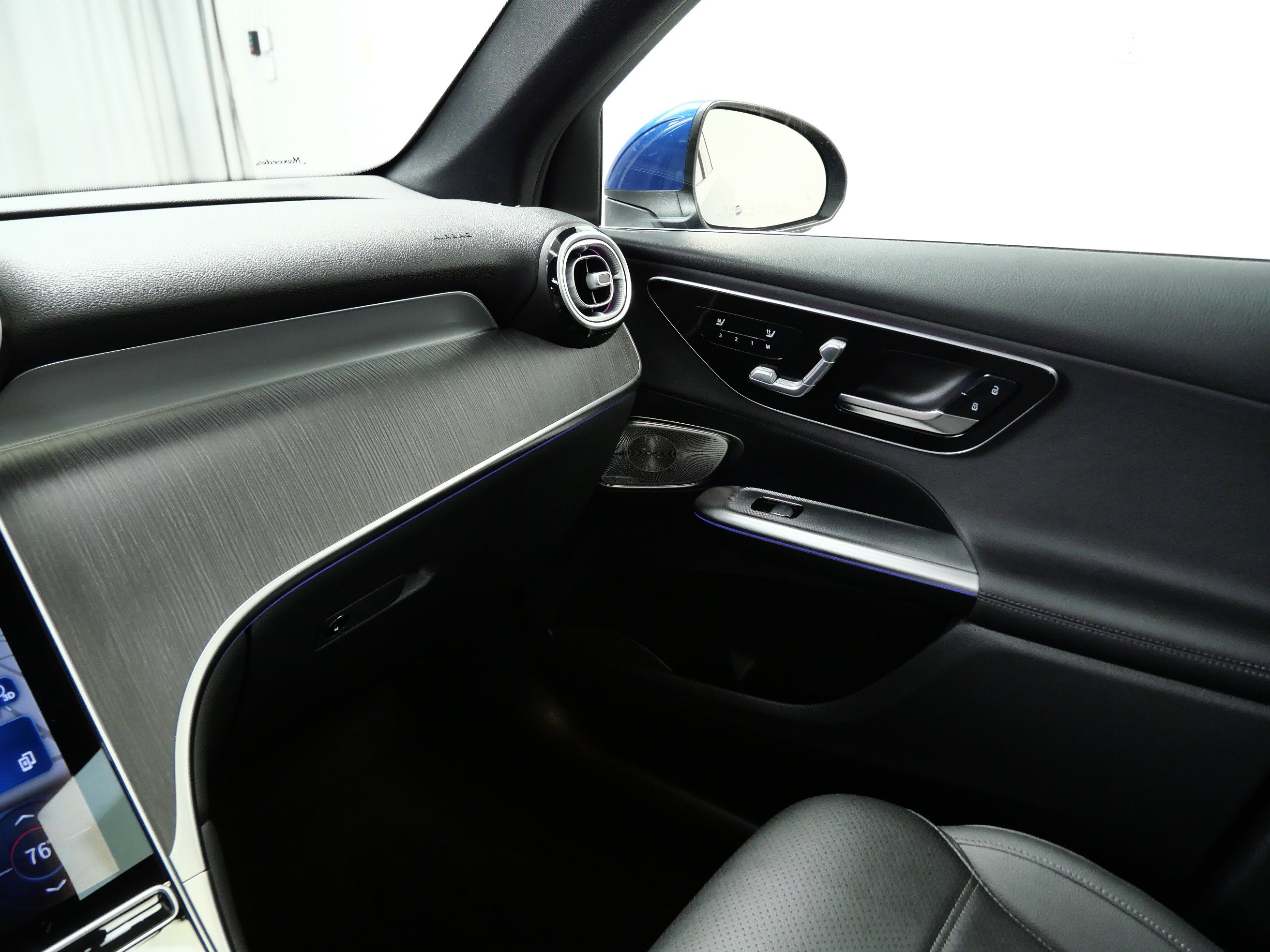 Certified 2026 Mercedes-Benz GLC 300 4MATIC image 22