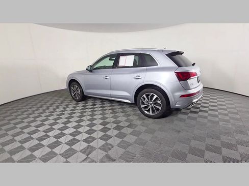 Used 2023 Audi Q5 2.0T Premium w/ Convenience Package AWD/4WD image 46