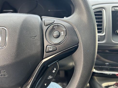 Used 2021 Honda HR-V EX image 25
