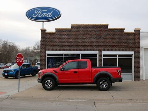Used 2018 Ford F150 Raptor w/ Equipment Group 801A Mid image 1