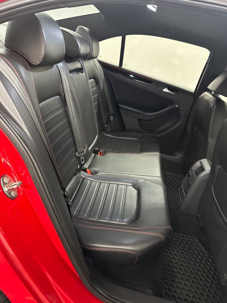 Used 2016 Volkswagen Jetta GLI SEL FWD image 26
