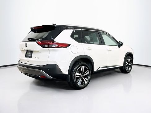 Used 2023 Nissan Rogue SL w/ SL Premium Package image 9