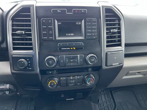 Used 2017 Ford F150 XLT image 17