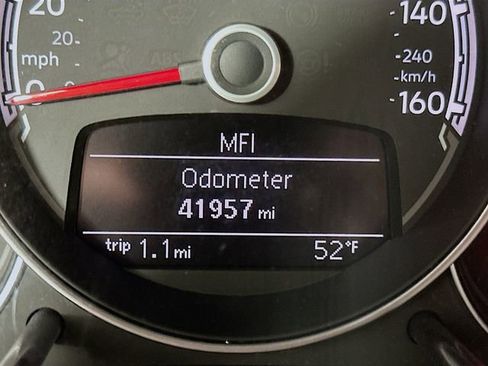 Used 2017 Volkswagen Beetle 1.8T S image 13