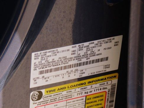 Used 2022 Ford Expedition Max Limited image 32