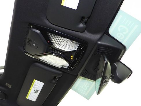 Certified 2024 BMW X3 xDrive30i w/ Convenience Package image 17