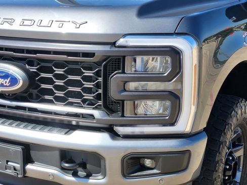 Used 2024 Ford F250 Lariat w/ Lariat Ultimate Package AWD/4WD image 7