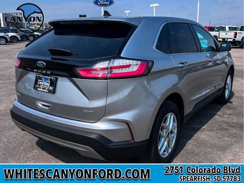Used 2024 Ford Edge SEL image 9