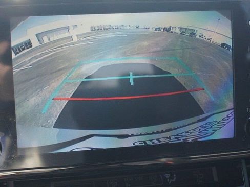 Used 2024 Toyota Sienna XSE image 8