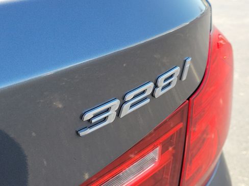 Used 2016 BMW 328i Gran Turismo xDrive AWD/4WD image 6