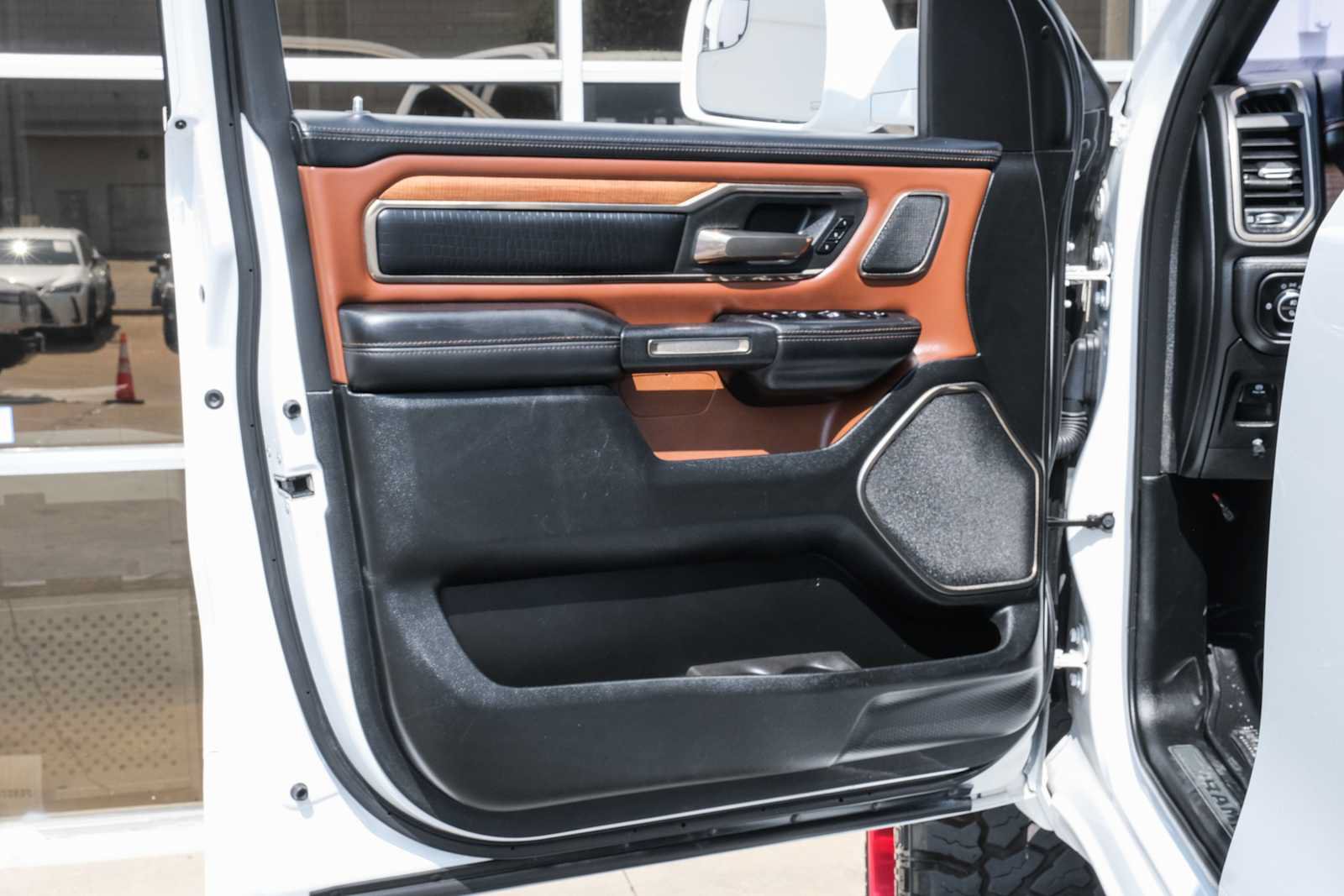 Used 2020 RAM 1500 Limited AWD/4WD image 37