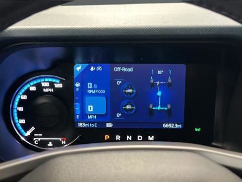 Used 2024 Ford Bronco Outer Banks AWD/4WD image 16