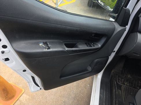 Used 2019 Nissan NV200 S FWD image 9